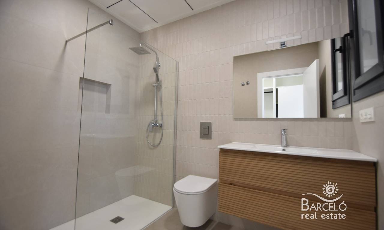 3 quarto Moradia para venda em Heredades com piscina garagem - 359 900 € (Ref: 8879193)