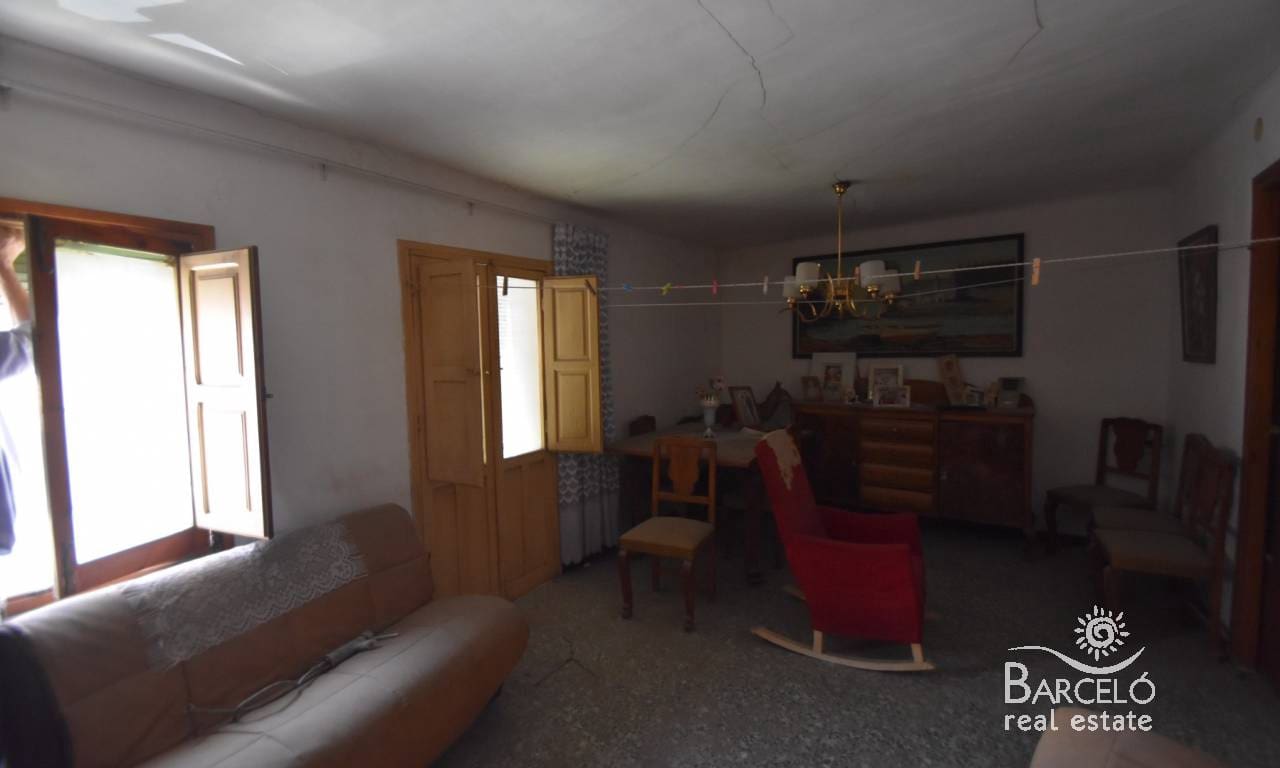 3 soveværelse Erhverv til salg i Almoradi - € 150.000 (Ref: 9049990)