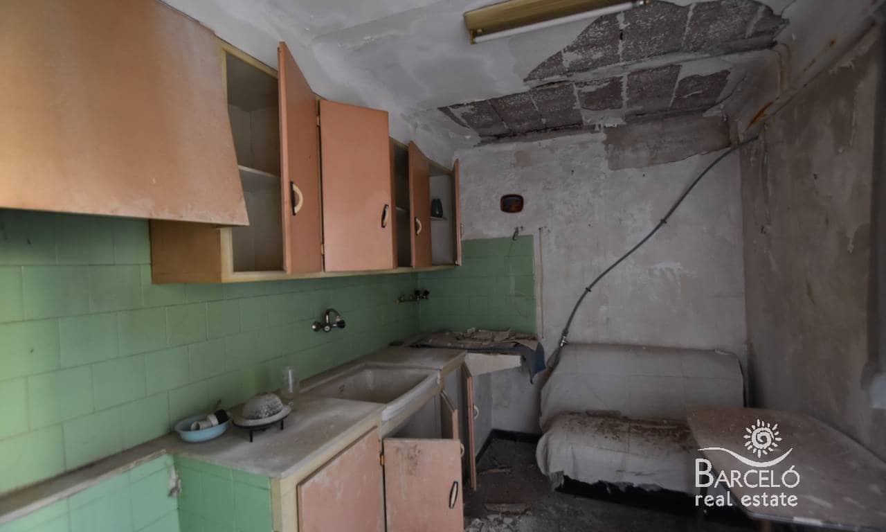 3 soveværelse Erhverv til salg i Almoradi - € 150.000 (Ref: 9049990)