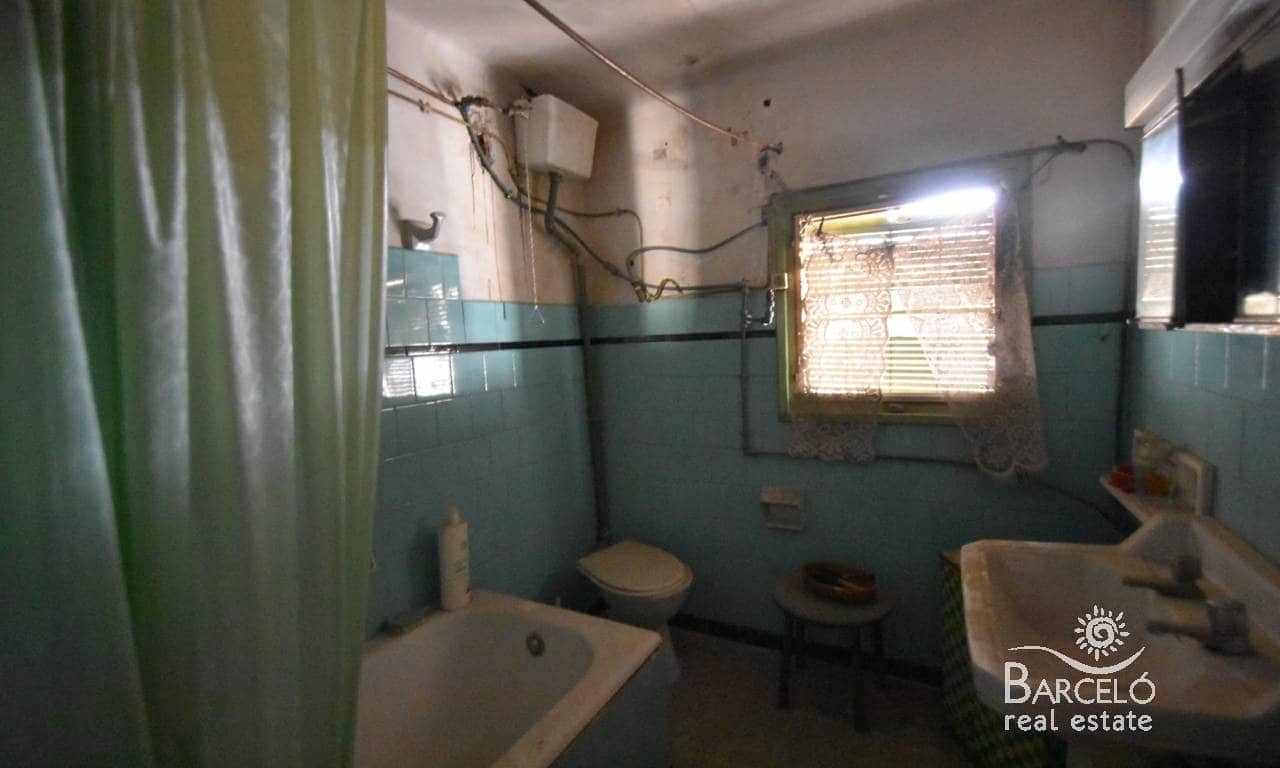 3 soveværelse Erhverv til salg i Almoradi - € 150.000 (Ref: 9049990)