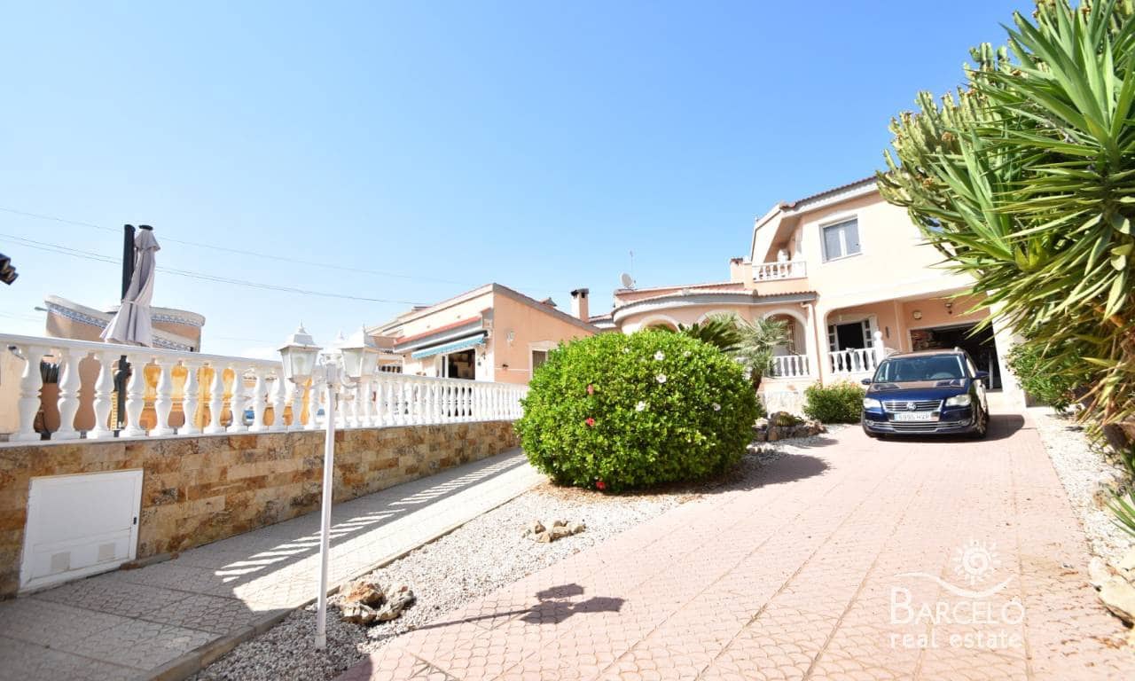 5 sypialnia Willa na sprzedaż w Ciudad Quesada z basenem garażem - 590 000 € (Ref: 9113572)