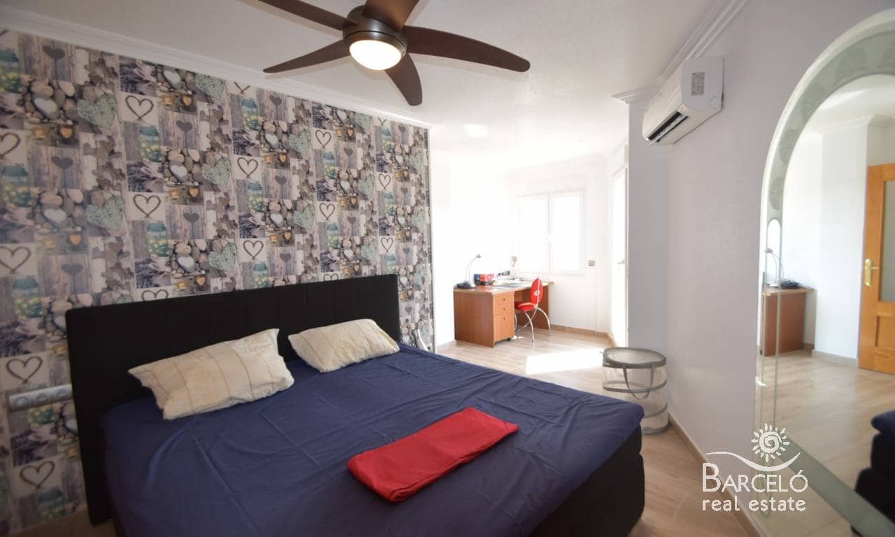 5 sypialnia Willa na sprzedaż w Ciudad Quesada z basenem garażem - 590 000 € (Ref: 9113572)