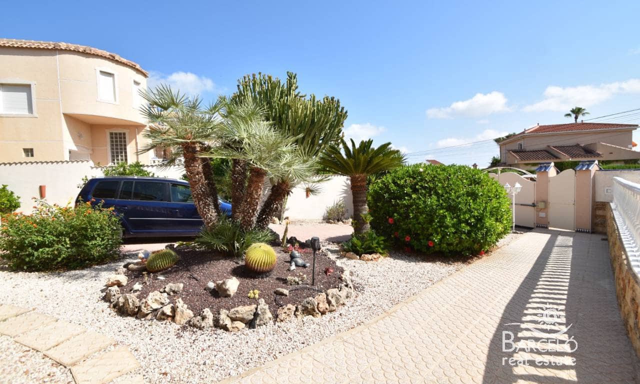 5 sypialnia Willa na sprzedaż w Ciudad Quesada z basenem garażem - 590 000 € (Ref: 9113572)