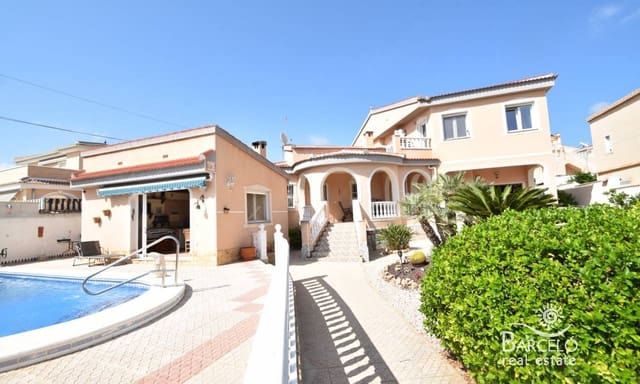 5 bedroom Villa for sale in Ciudad Quesada, Rojales with pool garage - € 590,000 (Ref: 9113572)