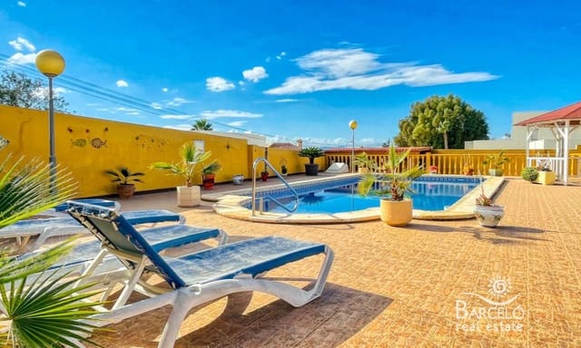 4 bedroom Villa for sale in Ciudad Quesada, Rojales with pool garage - € 389,000 (Ref: 9194822)