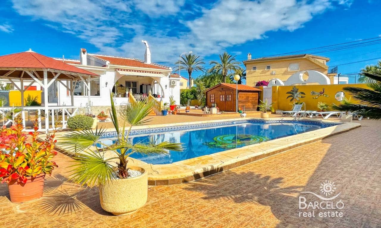 4 bedroom Villa for sale in Ciudad Quesada with pool garage - € 389,000 (Ref: 9194822)