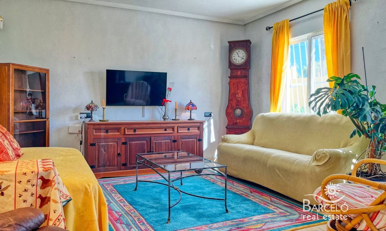 4 bedroom Villa for sale in Ciudad Quesada with pool garage - € 389,000 (Ref: 9194822)