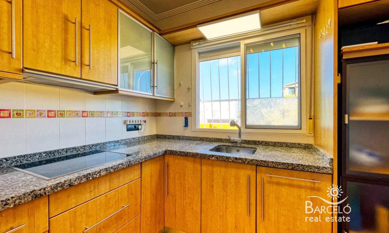 4 bedroom Villa for sale in Ciudad Quesada with pool garage - € 389,000 (Ref: 9194822)