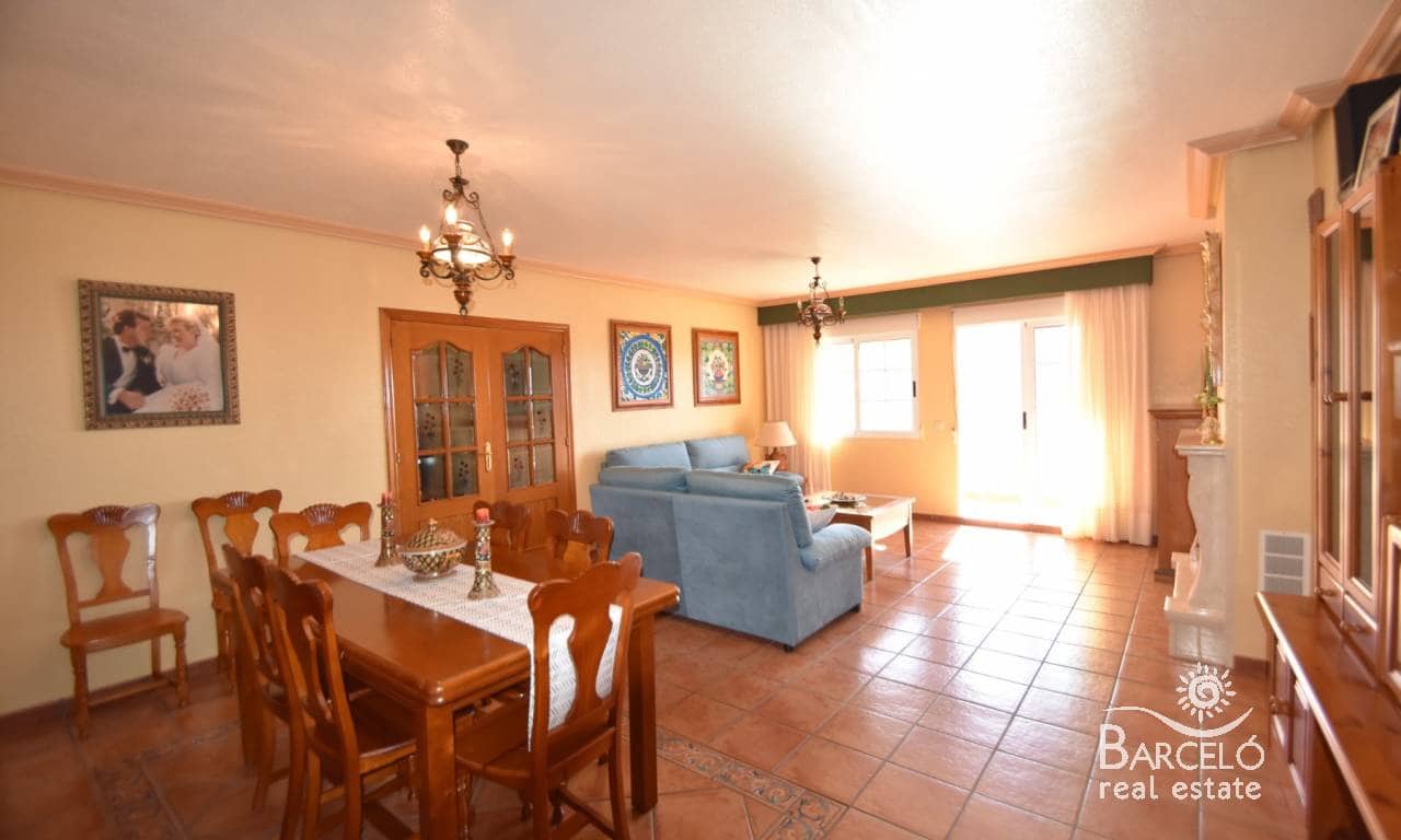 7 soverom Villa til salgs i Los Montesinos med svømmebasseng garasje - € 475 000 (Ref: 9221879)