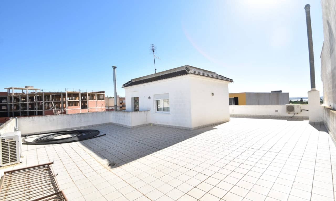 7 soverom Villa til salgs i Los Montesinos med svømmebasseng garasje - € 475 000 (Ref: 9221879)