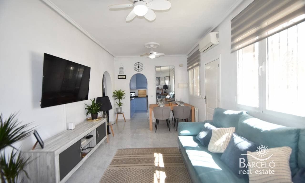 Chalet de 2 habitaciones en Ciudad Quesada en venta con piscina garaje - 279.000 € (Ref: 9227659)