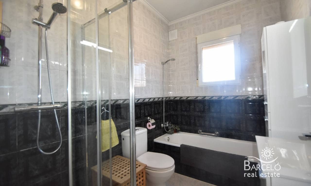 Chalet de 2 habitaciones en Ciudad Quesada en venta con piscina garaje - 279.000 € (Ref: 9227659)