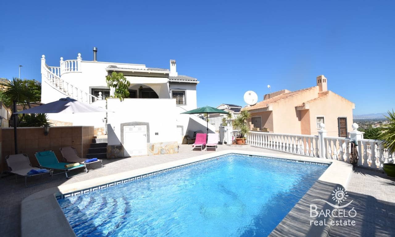 Chalet de 2 habitaciones en Ciudad Quesada en venta con piscina garaje - 279.000 € (Ref: 9227659)