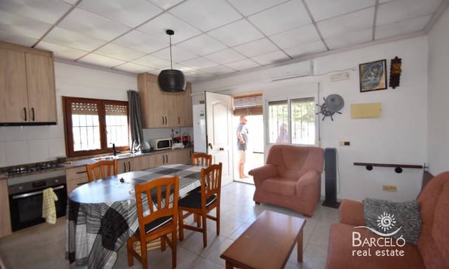 3 Zimmer Villa zu verkaufen in Benijófar mit Pool Garage - 260.000 € (Ref: 9231751)