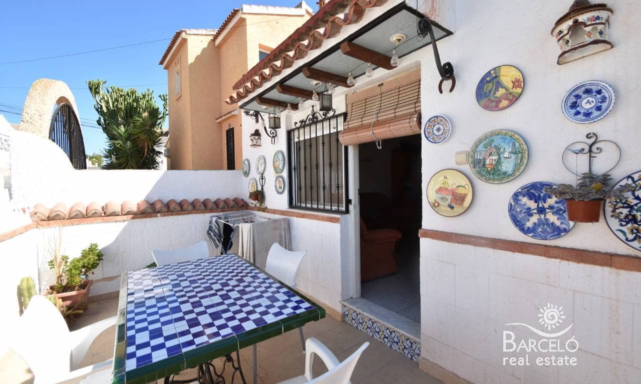 3 Zimmer Villa zu verkaufen in Benijofar mit Pool Garage - 260.000 € (Ref: 9231751)