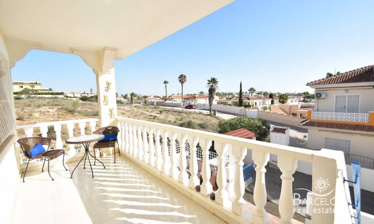 4 sypialnia Dom na sprzedaż w Ciudad Quesada z basenem garażem - 229 000 € (Ref: 9311621)