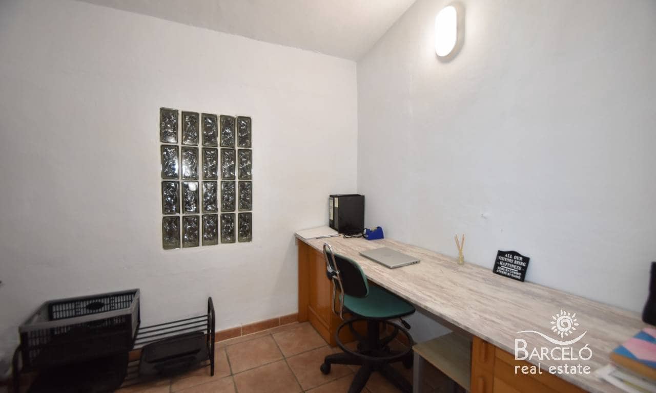 4 bedroom Villa for sale in Ciudad Quesada with pool garage - € 399,000 (Ref: 9329816)