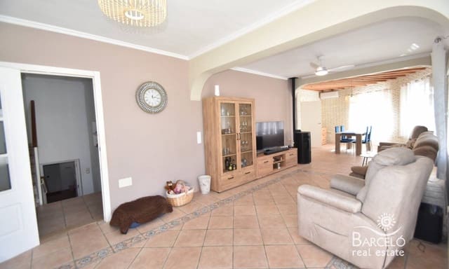 4 bedroom Villa for sale in Ciudad Quesada, Rojales with pool garage - € 399,000 (Ref: 9329816)