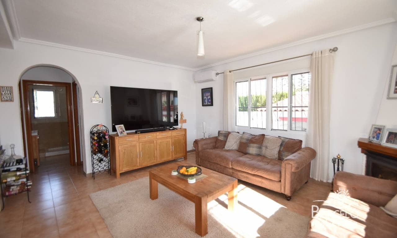 4 sypialnia Willa na sprzedaż w Ciudad Quesada z basenem garażem - 475 000 € (Ref: 9338783)