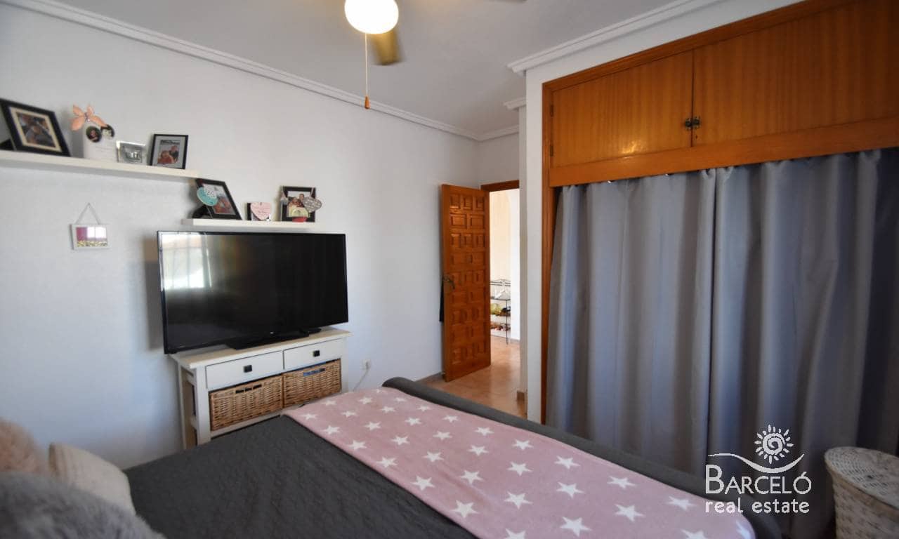 4 sypialnia Willa na sprzedaż w Ciudad Quesada z basenem garażem - 475 000 € (Ref: 9338783)