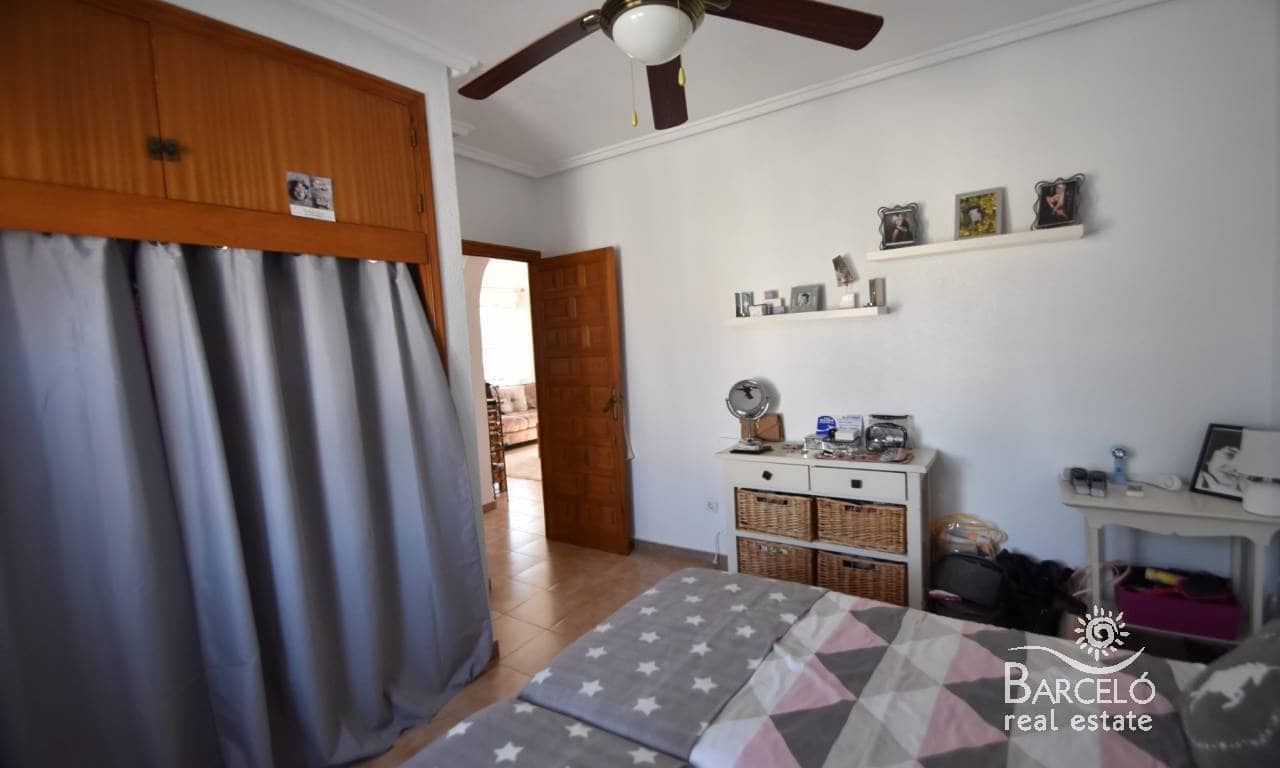 4 sypialnia Willa na sprzedaż w Ciudad Quesada z basenem garażem - 475 000 € (Ref: 9338783)