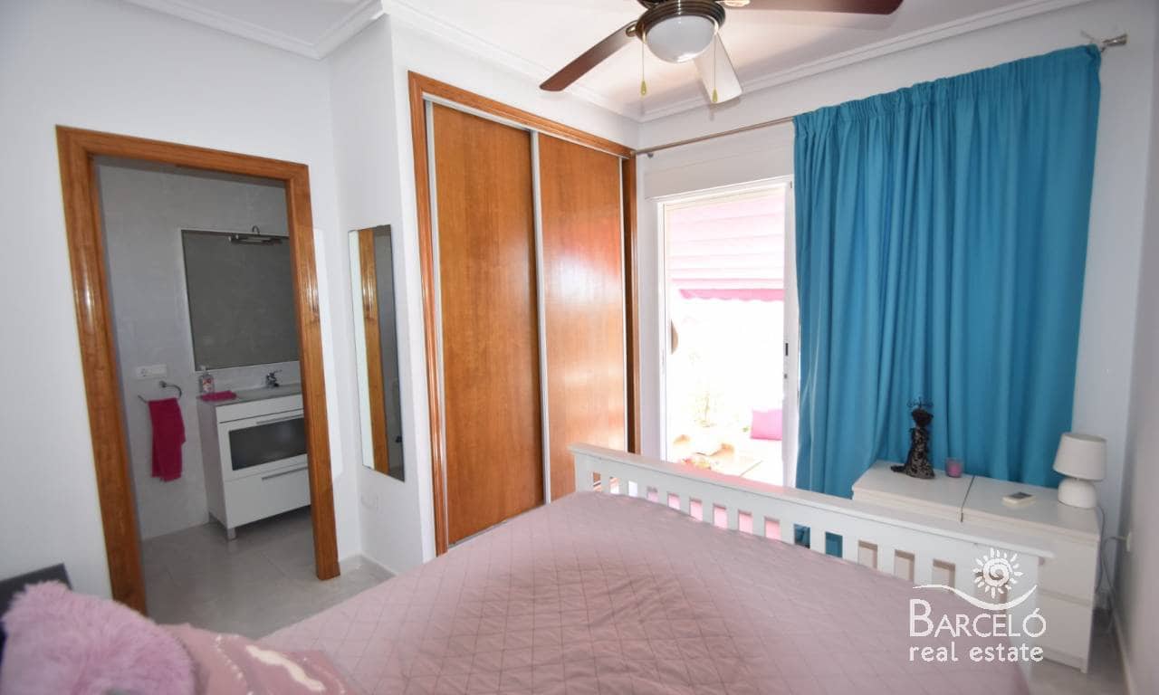 4 sypialnia Willa na sprzedaż w Ciudad Quesada z basenem garażem - 475 000 € (Ref: 9338783)