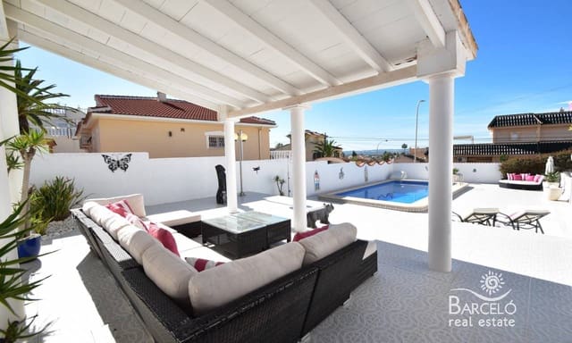 4 sypialnia Willa na sprzedaż w Ciudad Quesada, Rojales z basenem garażem - 475 000 € (Ref: 9338783)