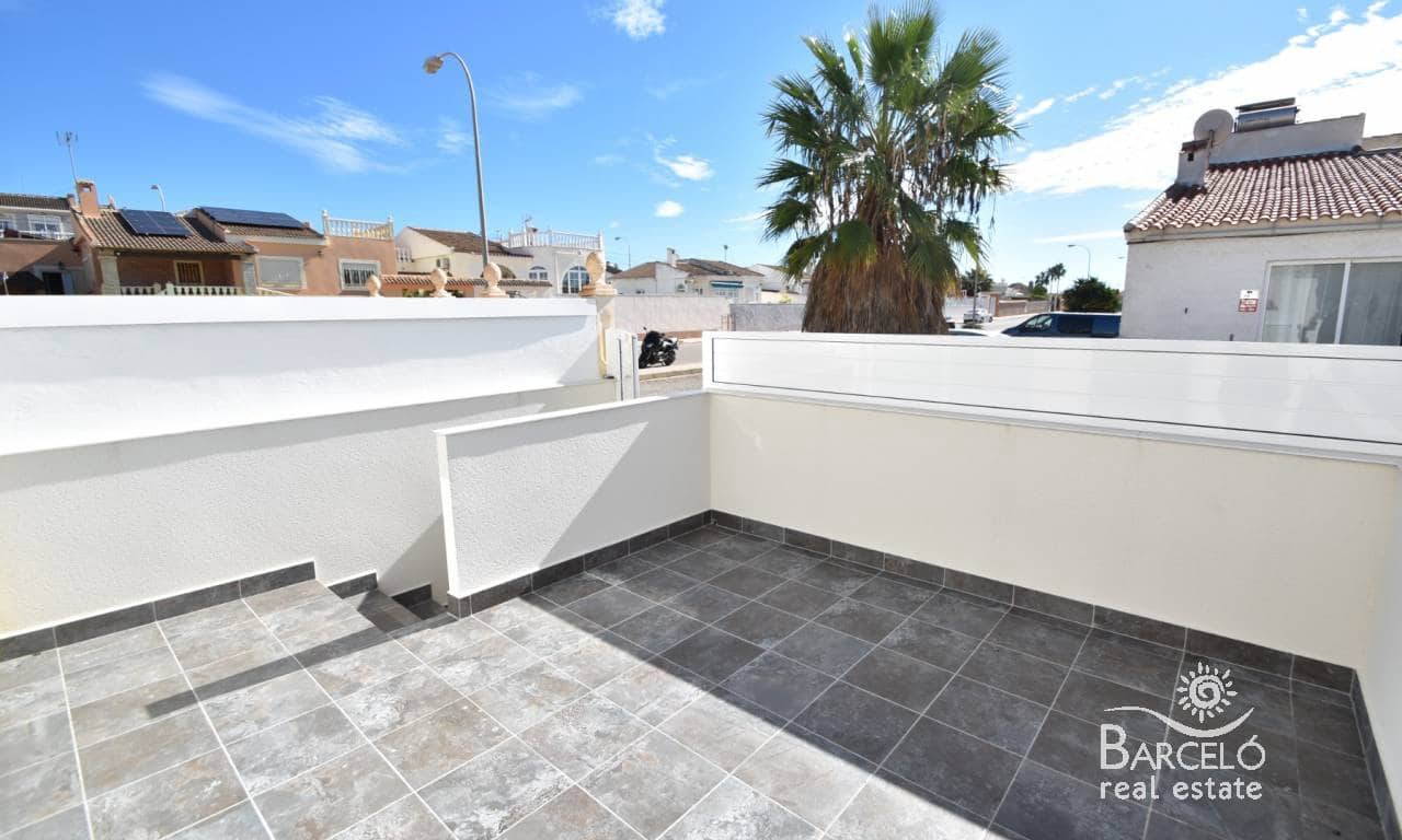 2 bedroom Townhouse for sale in La Siesta - € 149,900 (Ref: 9340141)