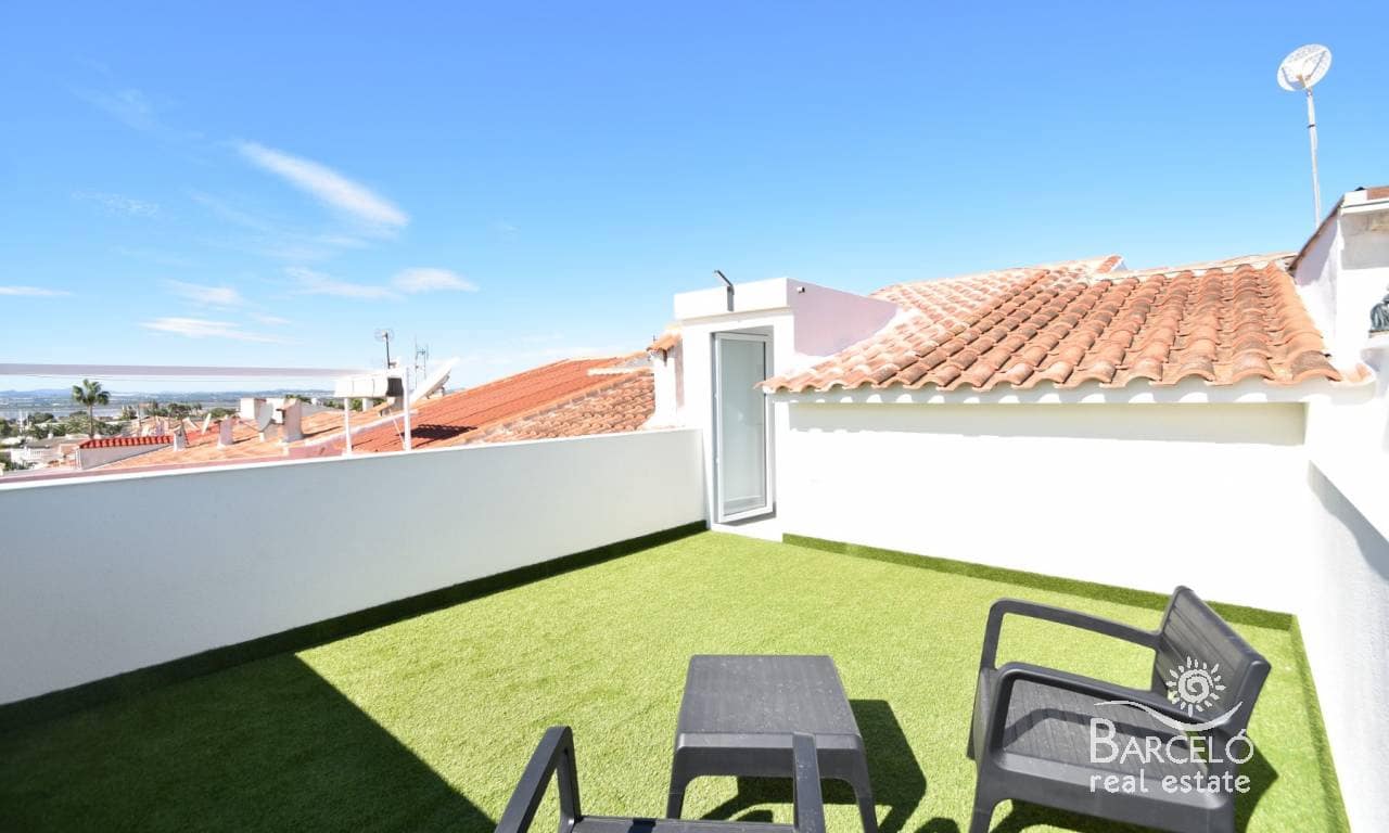 2 bedroom Townhouse for sale in La Siesta - € 149,900 (Ref: 9340141)