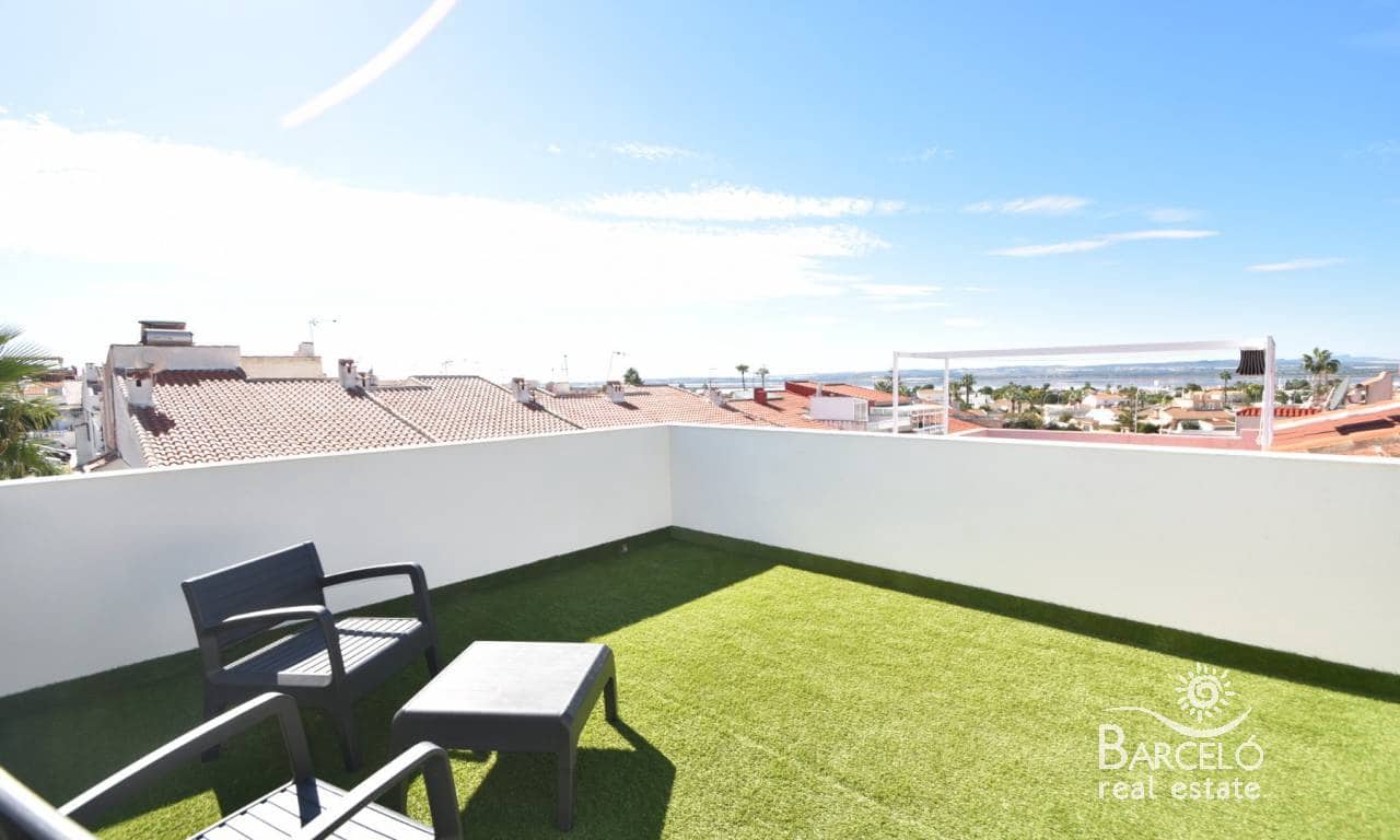 2 bedroom Townhouse for sale in La Siesta - € 149,900 (Ref: 9340141)