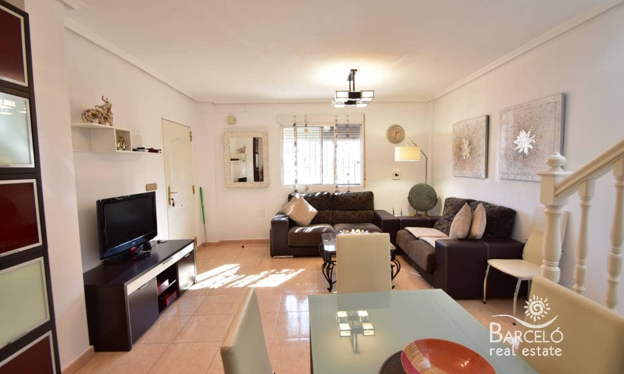 3 sypialnia Dom na sprzedaż w Ciudad Quesada z basenem garażem - 230 000 € (Ref: 9345196)