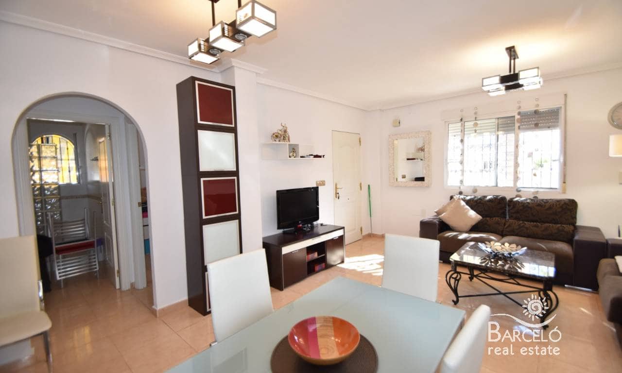 3 sypialnia Dom na sprzedaż w Ciudad Quesada z basenem garażem - 230 000 € (Ref: 9345196)