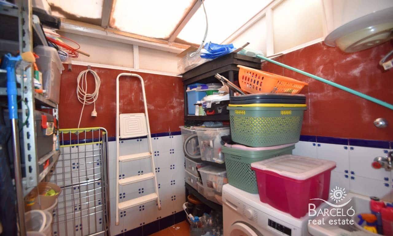 3 sypialnia Dom na sprzedaż w Ciudad Quesada z basenem garażem - 230 000 € (Ref: 9345196)