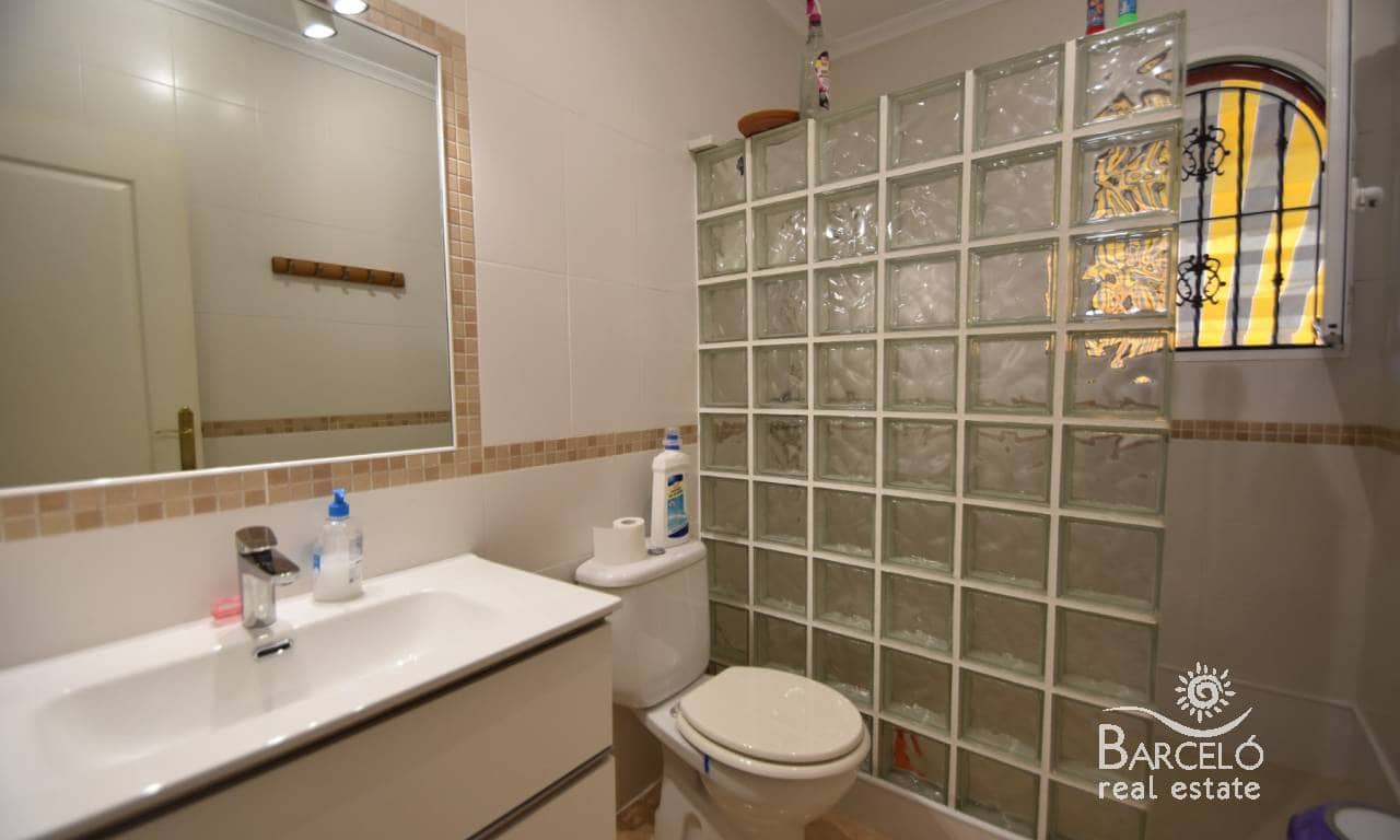 3 sypialnia Dom na sprzedaż w Ciudad Quesada z basenem garażem - 230 000 € (Ref: 9345196)