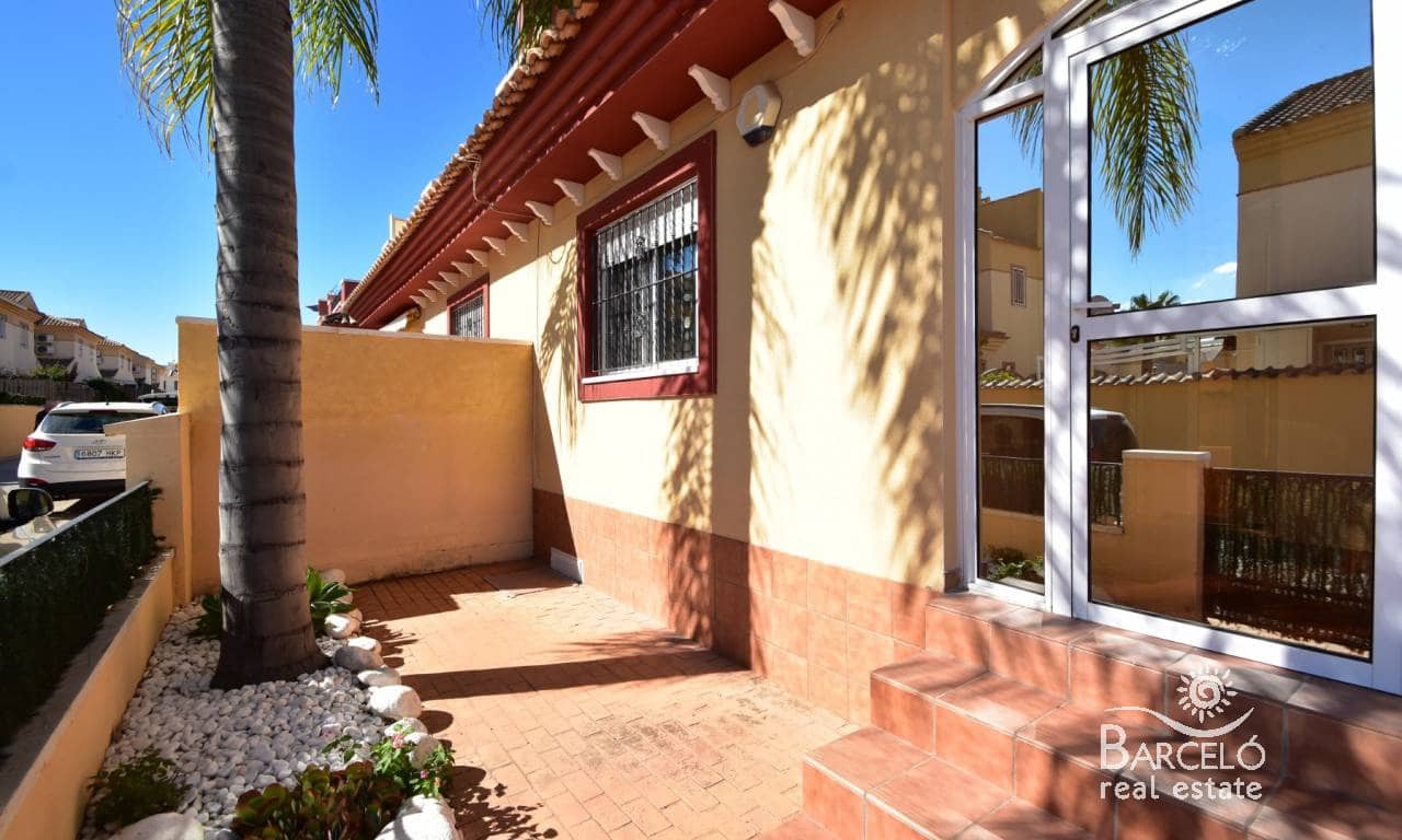 3 sypialnia Dom na sprzedaż w Ciudad Quesada z basenem garażem - 230 000 € (Ref: 9345196)