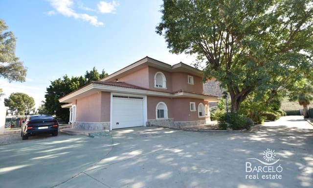 7 bedroom Villa for sale in Redován with pool garage - € 530,000 (Ref: 9360298)