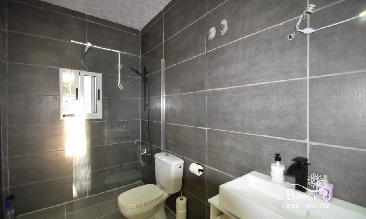 4 soverom Villa til salgs i Ciudad Quesada med svømmebasseng garasje - € 399 000 (Ref: 9360839)