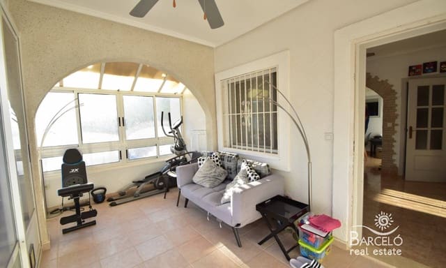 4 soverom Villa til salgs i Ciudad Quesada, Rojales med svømmebasseng garasje - € 399 000 (Ref: 9360839)