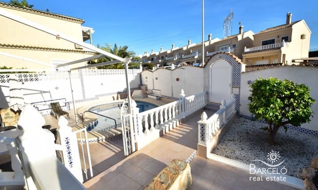 4 soverom Villa til salgs i Ciudad Quesada, Rojales med svømmebasseng garasje - € 399 000 (Ref: 9360839)