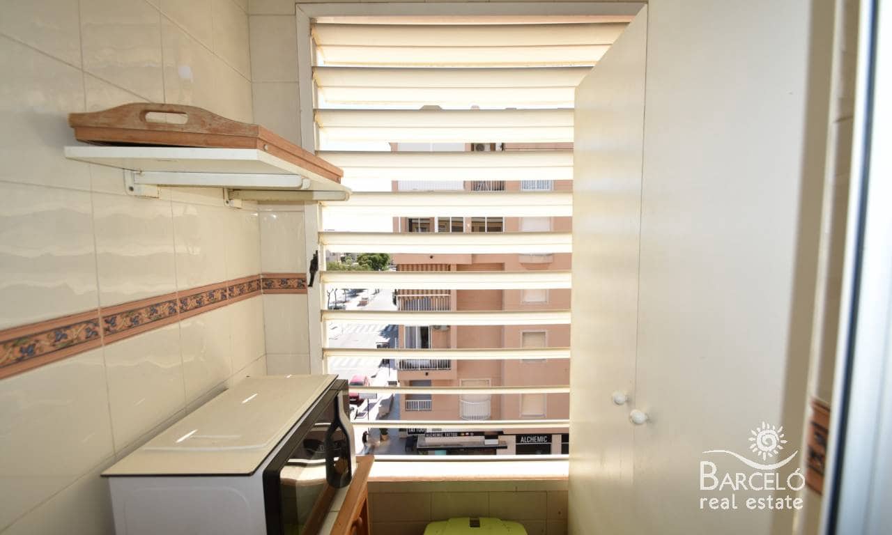 3 sovrum Lägenhet till salu i Guardamar del Segura med garage - 360 000 € (Ref: 9374401)