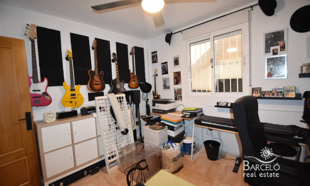 3 bedroom Apartment for sale in Ciudad Quesada with pool garage - € 219,000 (Ref: 9386643)