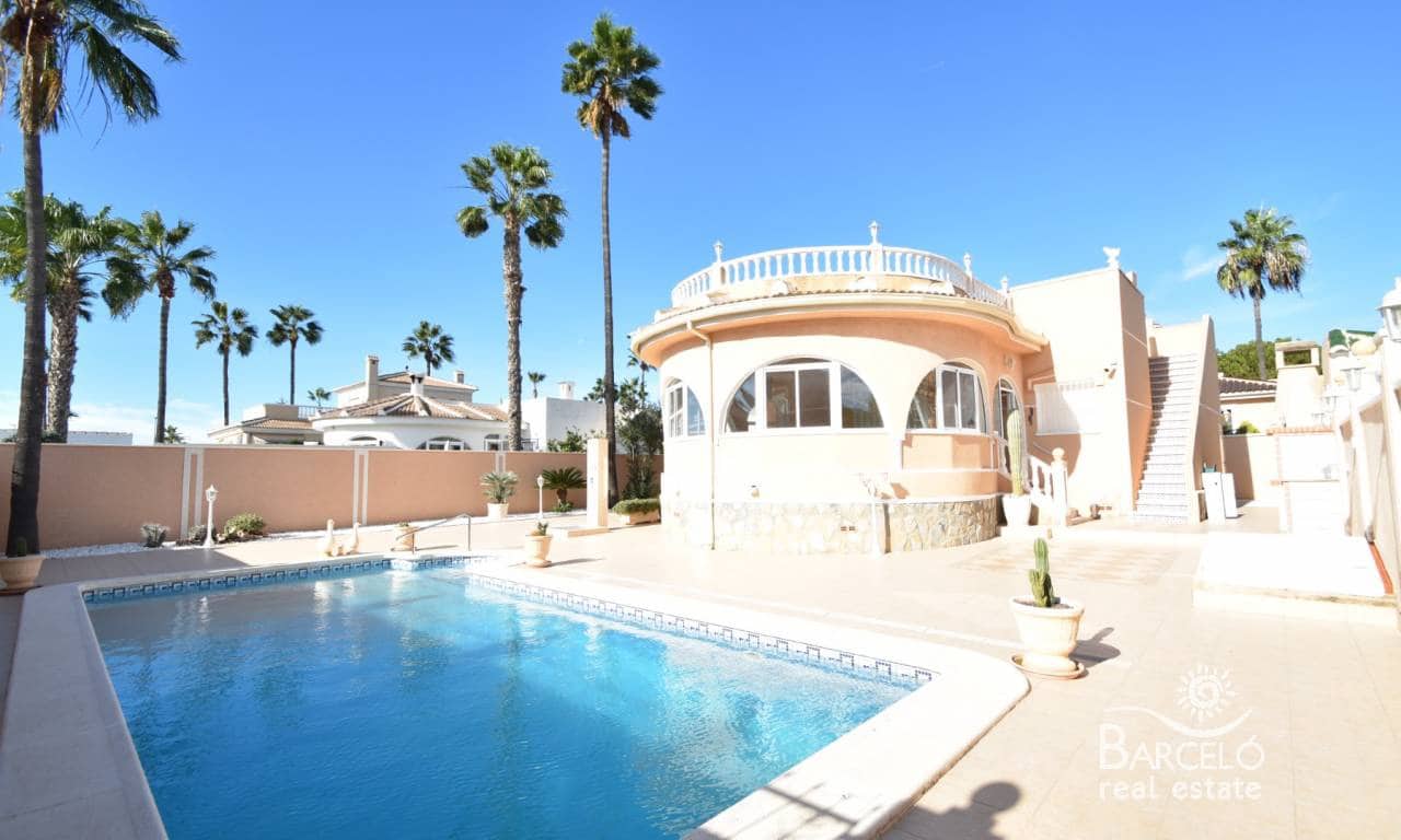 2 soverom Villa til salgs i Dona Pepa med svømmebasseng garasje - € 350 000 (Ref: 9436357)