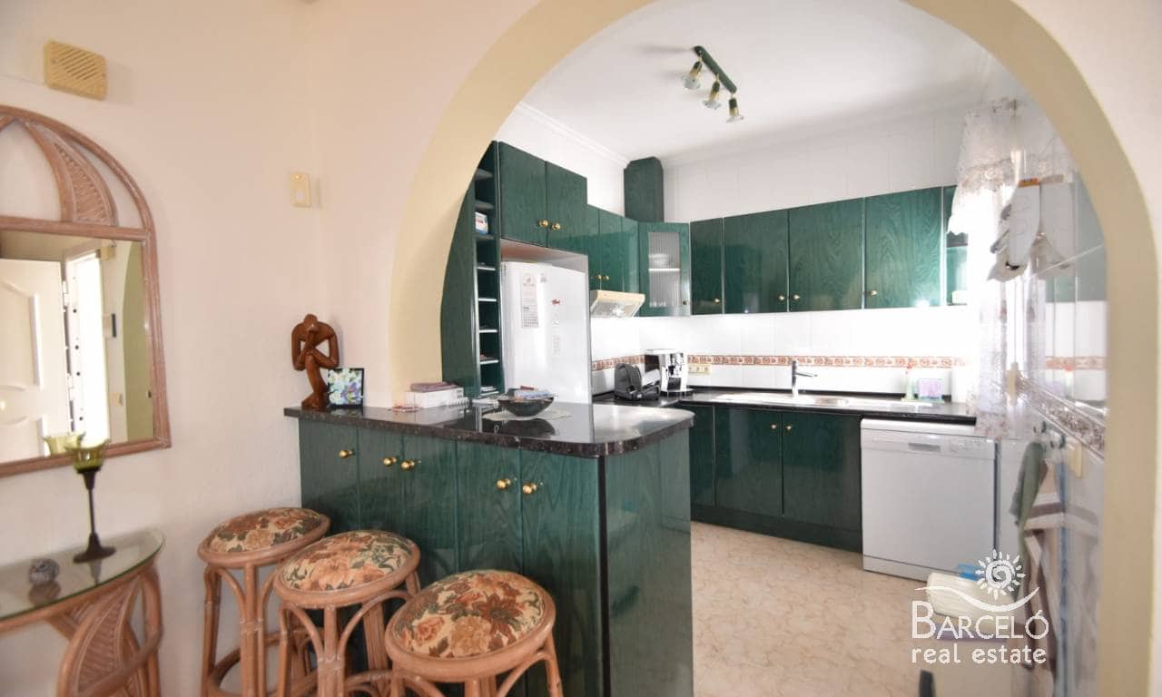 2 soverom Villa til salgs i Dona Pepa med svømmebasseng garasje - € 350 000 (Ref: 9436357)