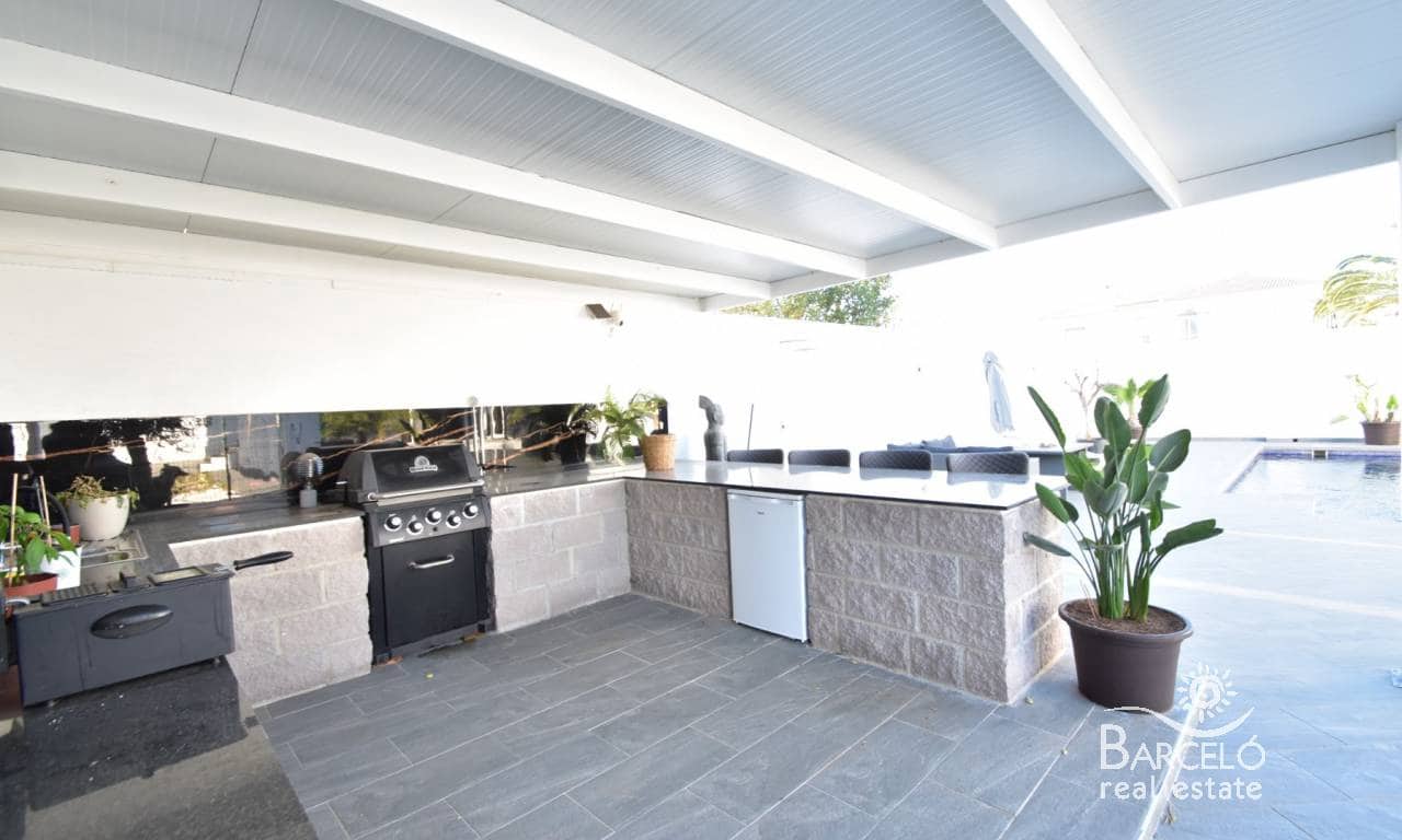 5 slaapkamer Villa te koop in Ciudad Quesada met zwembad garage - € 498.000 (Ref: 9436358)