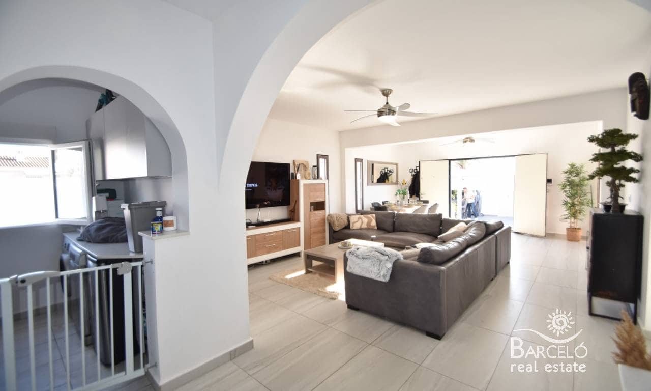 5 slaapkamer Villa te koop in Ciudad Quesada met zwembad garage - € 498.000 (Ref: 9436358)