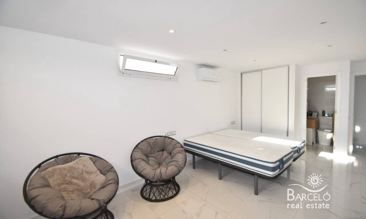 5 slaapkamer Villa te koop in Ciudad Quesada met zwembad garage - € 498.000 (Ref: 9436358)