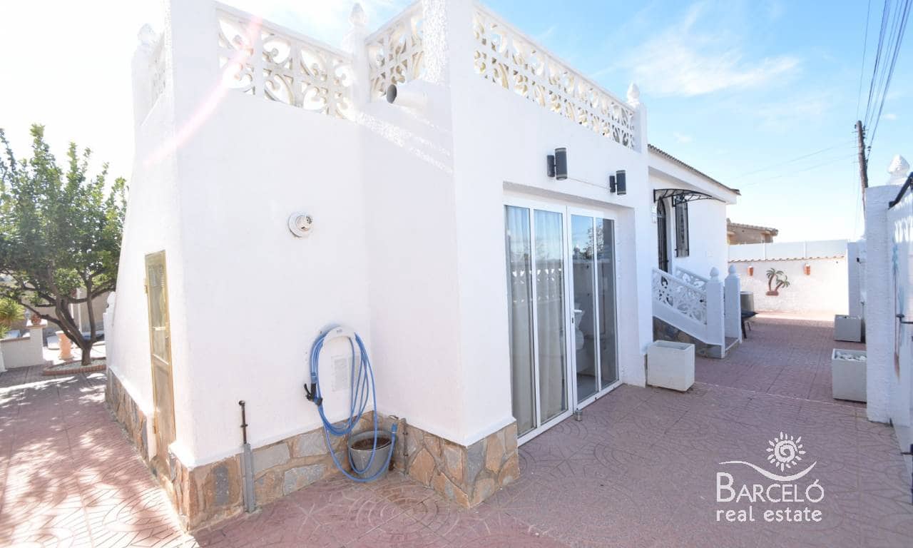 3 bedroom Villa for sale in Ciudad Quesada with pool garage - € 398,000 (Ref: 9532754)