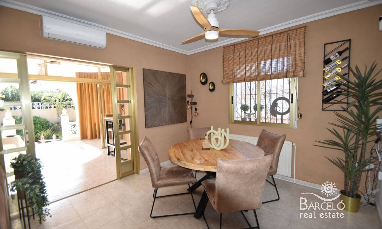 3 bedroom Villa for sale in Ciudad Quesada with pool garage - € 398,000 (Ref: 9532754)