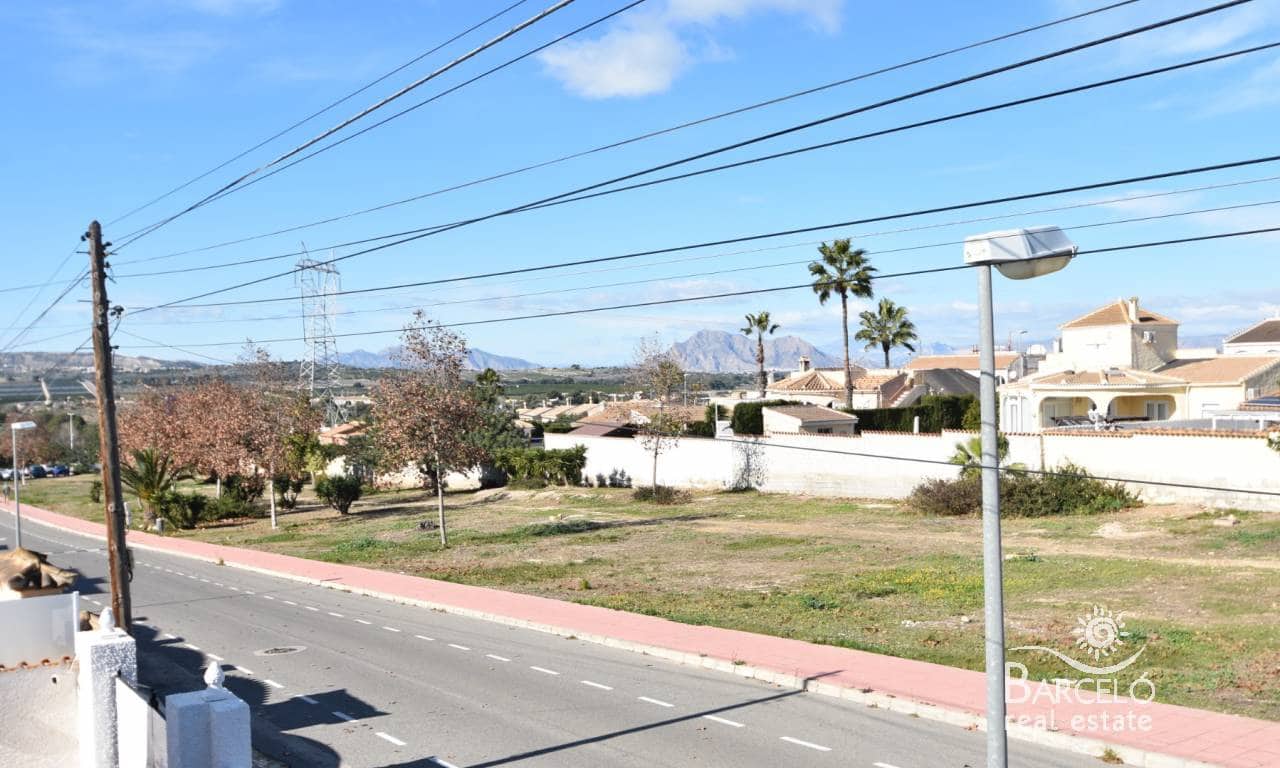 3 bedroom Villa for sale in Ciudad Quesada with pool garage - € 398,000 (Ref: 9532754)