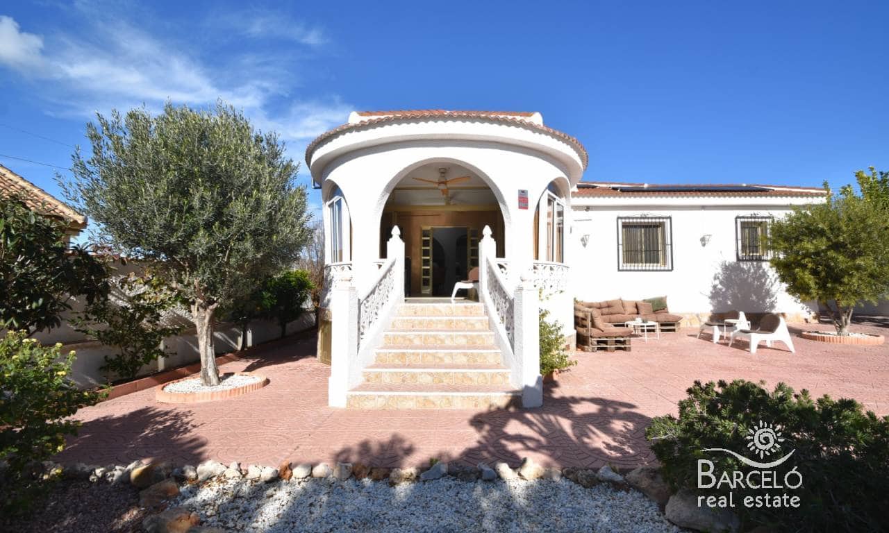 3 bedroom Villa for sale in Ciudad Quesada with pool garage - € 398,000 (Ref: 9532754)